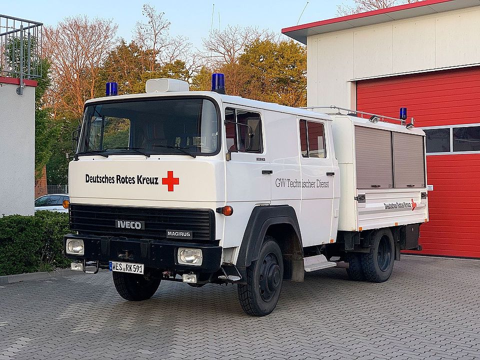 Altes_Technikfahrzeug